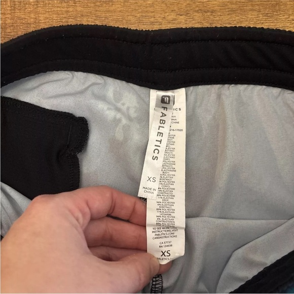 Fabletics Carrie Athletic Shorts Womens XS Green Black Drawstring Running - Picture 6 of 10